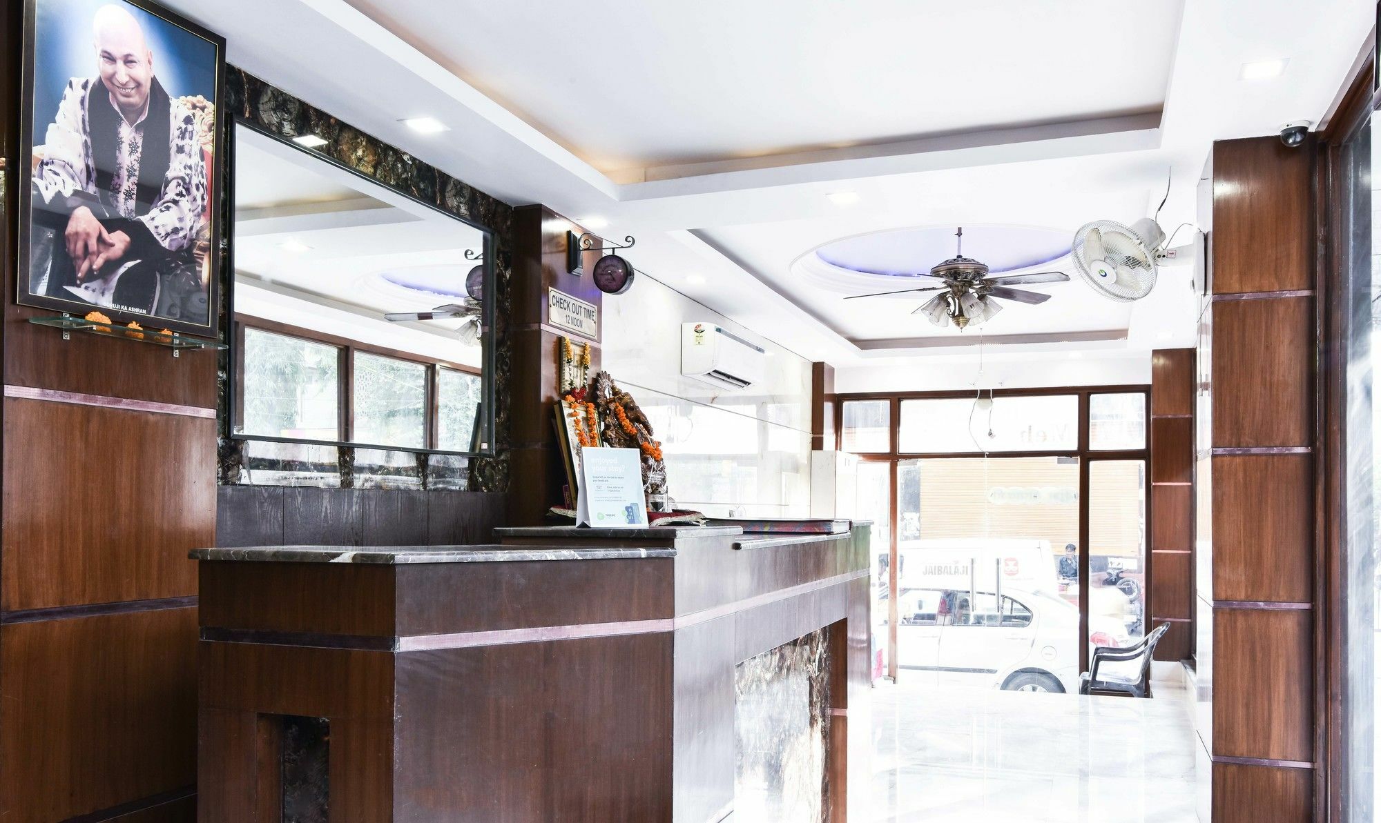 Treebo Mehar Castle Hotel Delhi  Exterior photo